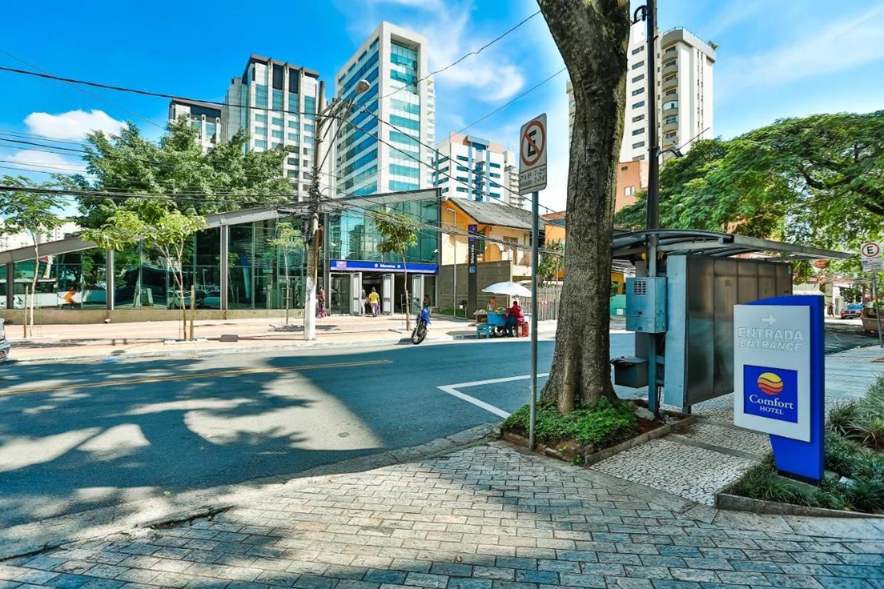 Flat Em Frente Ao Metro Moema São Paulo Buitenkant foto